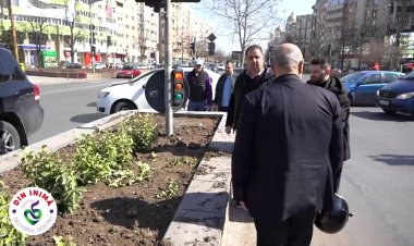 Cu casca pe cap și cu gândurile mele, am mai făcut un tur prin șantiere.